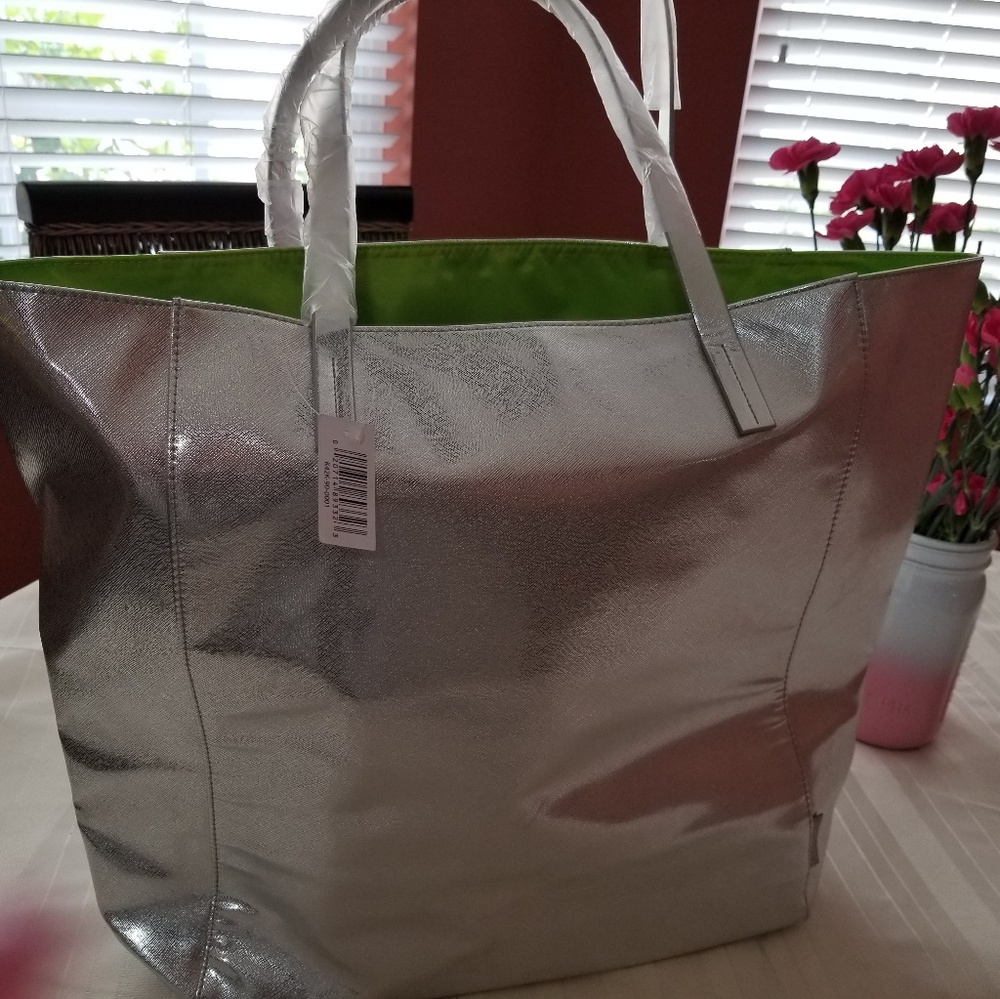 Clinique Tote
